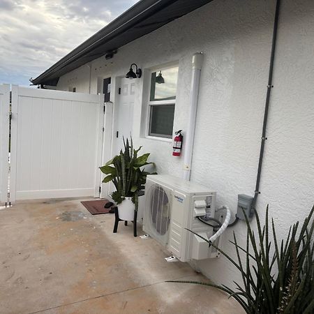 Cozy Tiny Home Cape Coral Extérieur photo