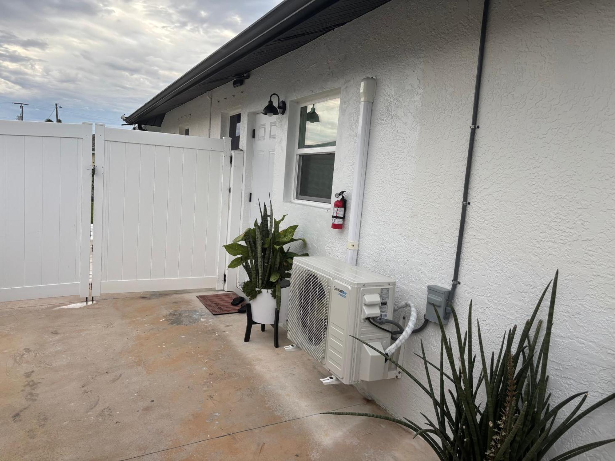 Cozy Tiny Home Cape Coral Extérieur photo